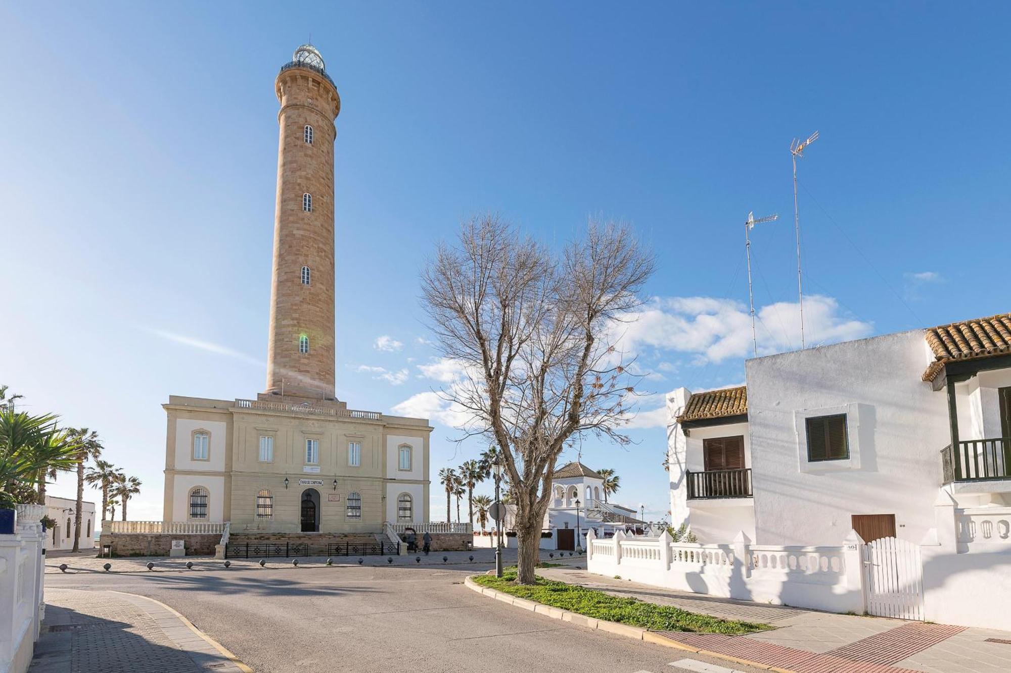 El Paseo Del Faro Villa Chipiona Bagian luar foto