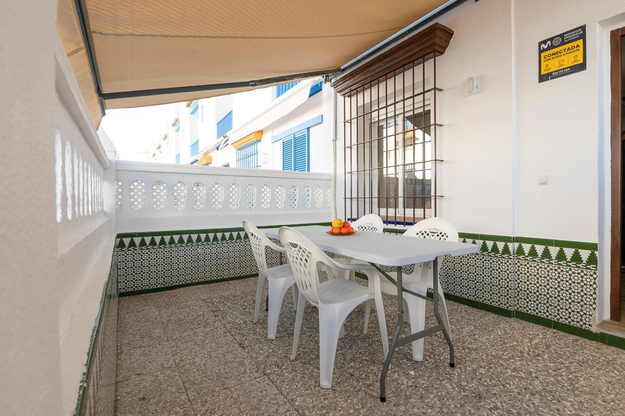 El Paseo Del Faro Villa Chipiona Bagian luar foto